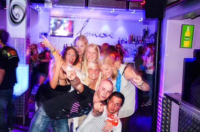 Calella Disco Lemon Dance Hall 