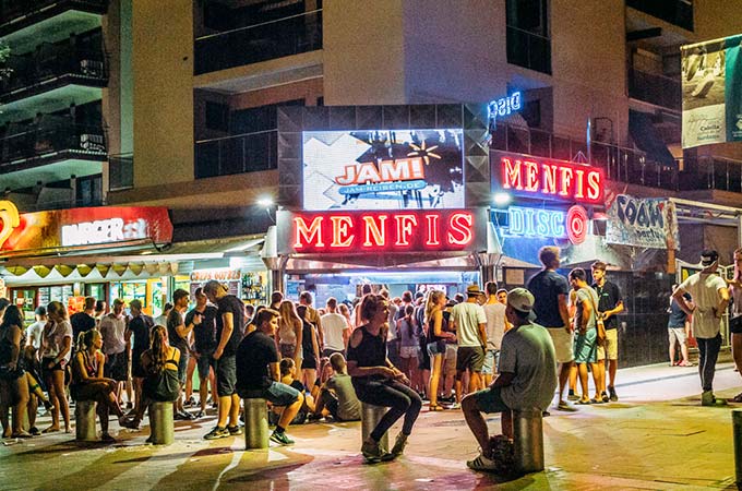 Calella Disco Menfis 