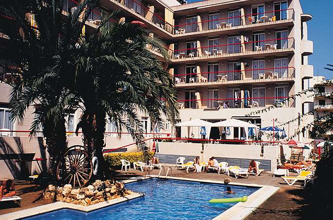 Calella Mar Blau Pool 