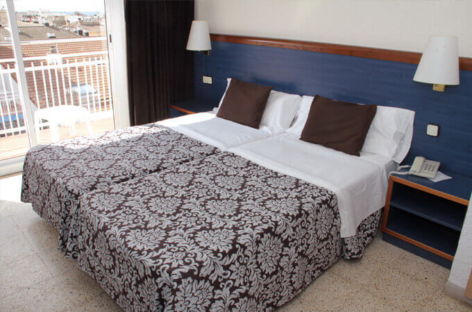 Doppelzimmer mit Balkon